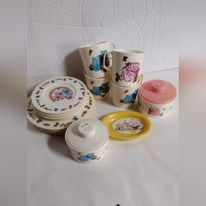 Vintage Chilton Plastic Play Dishes Cups Aluminum Specialty 17 pcs